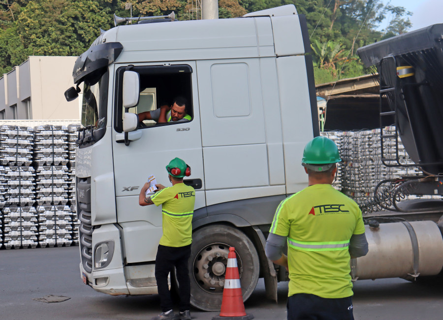 Atenção pela Vida: TESC Participa do Movimento Maio Amarelo