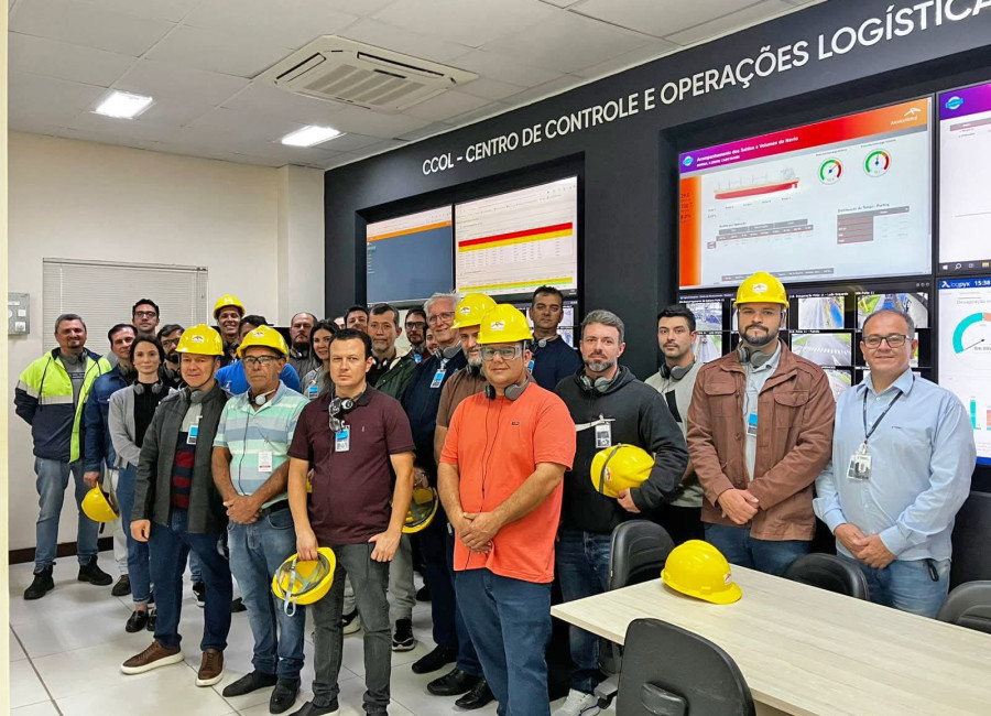 TESC Conecta Porto e Indústria em Visita com Trabalhadores Portuários à ArcelorMittal Veja